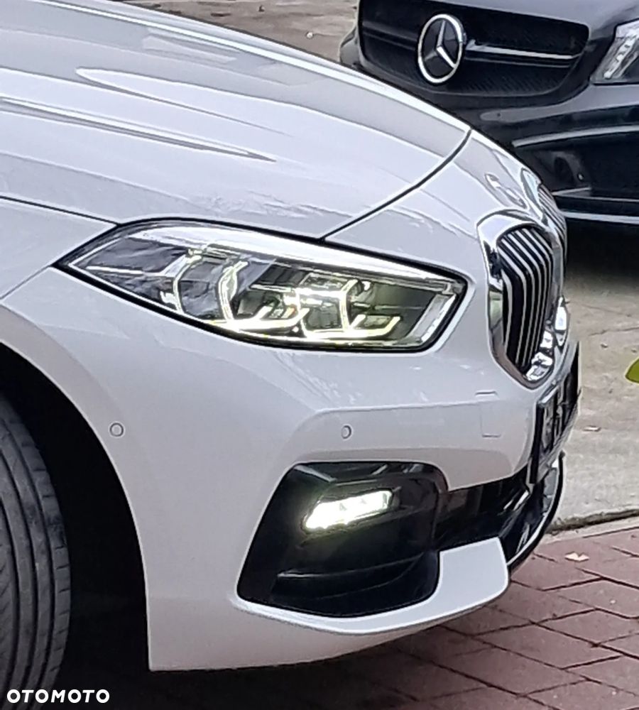 BMW Seria 1 118d ColorVision Edition sport - 11