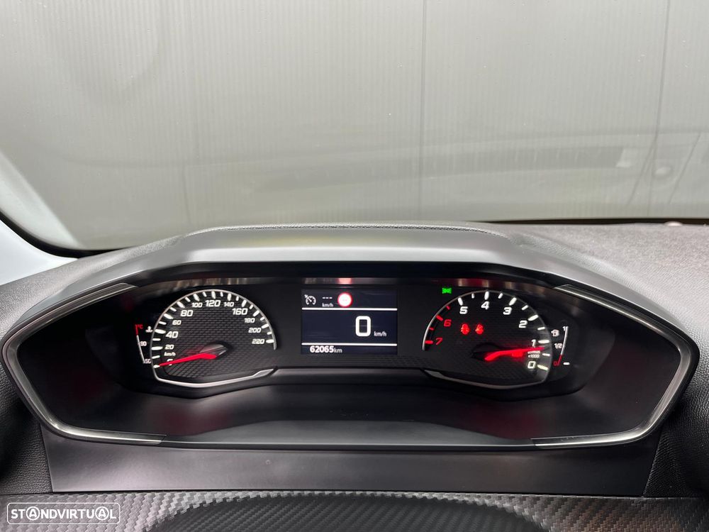 Peugeot 208 1.2 PureTech Active Pack - 12