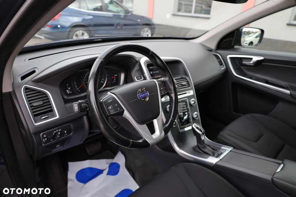 Volvo XC 60 D4 Geartronic Kinetic - 14