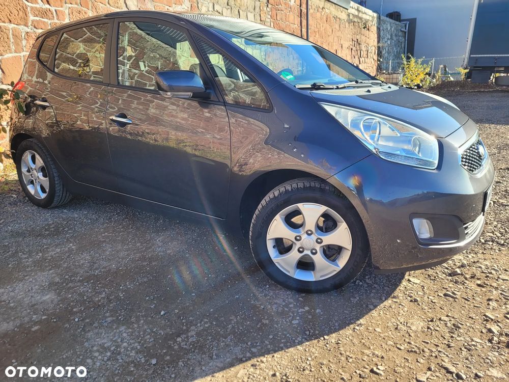 Kia Venga 1.6 CVVT Fifa World Cup Edition - 7
