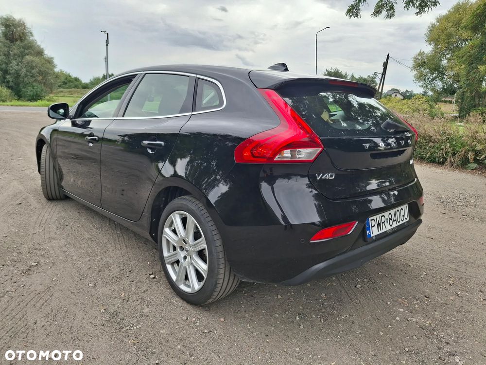 Volvo V40 D2 Drive-E Inscription - 4