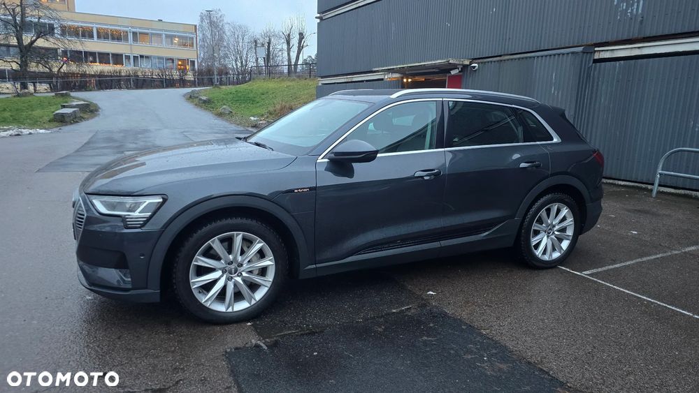 Audi e-tron 55 Quattro advanced - 4