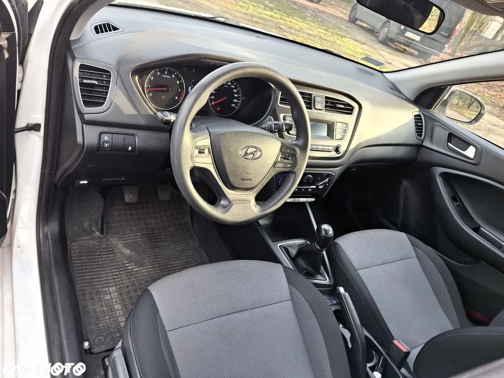 Hyundai i20 1.2 Classic Plus - 5