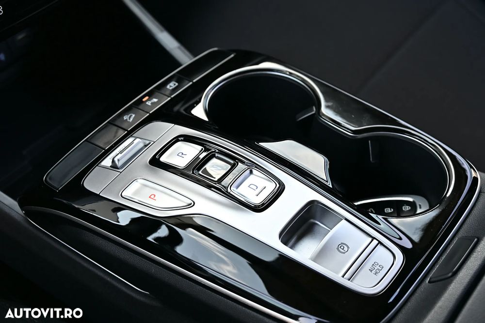 Hyundai Tucson 1.6 T-GDi HEV 2WD Select - 11