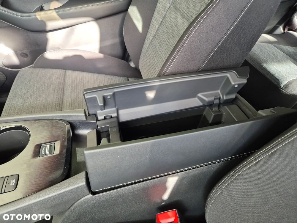 Nissan X-Trail 1.5 VC-T MHEV Acenta 2WD Xtronic - 11