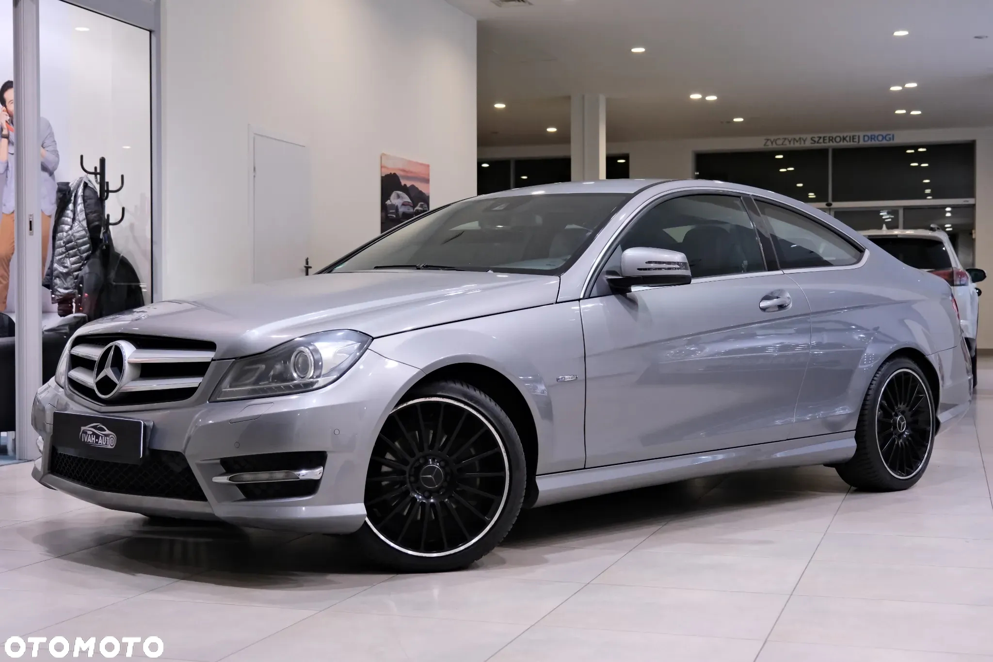 Mercedes-Benz Klasa C 220 CDI DPF Coupe (BlueEFFICIENCY) - 16