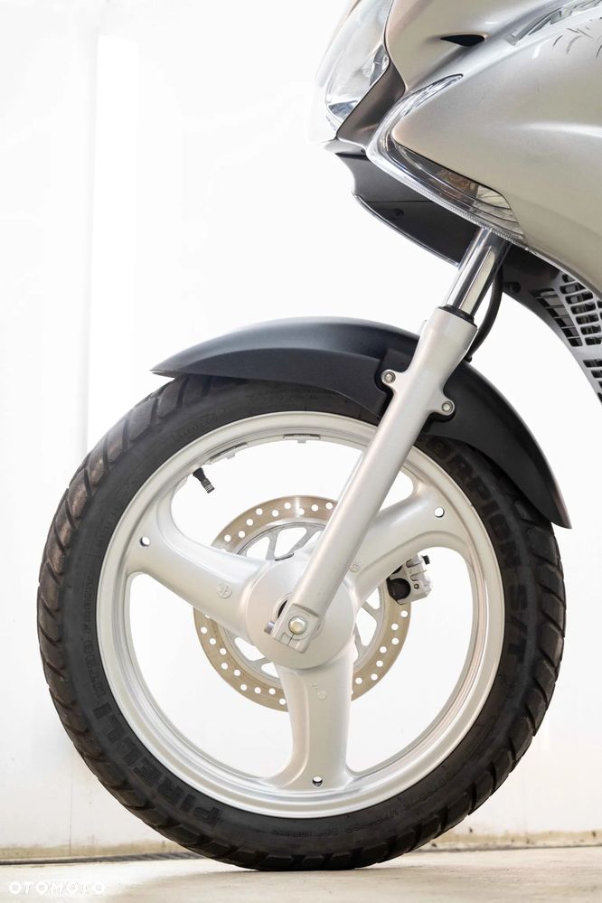 Honda Varadero - 29