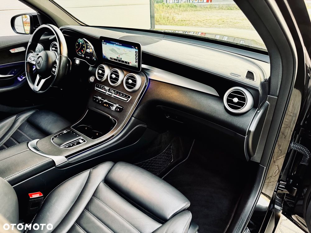 Mercedes-Benz GLC - 7