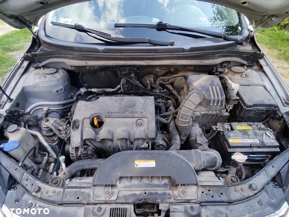 Kia Ceed - 7