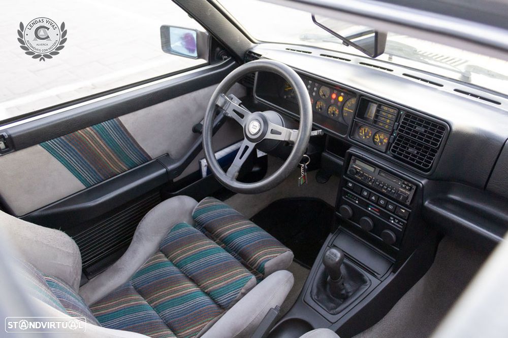 Lancia Delta 1.6 HF Turbo - 24