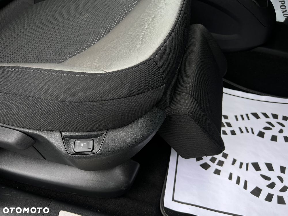Citroën C4 Picasso 1.2 PureTech Exclusive - 28