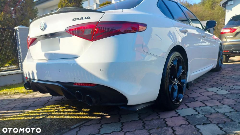 Alfa Romeo Giulia 2.0 Turbo Veloce - 4