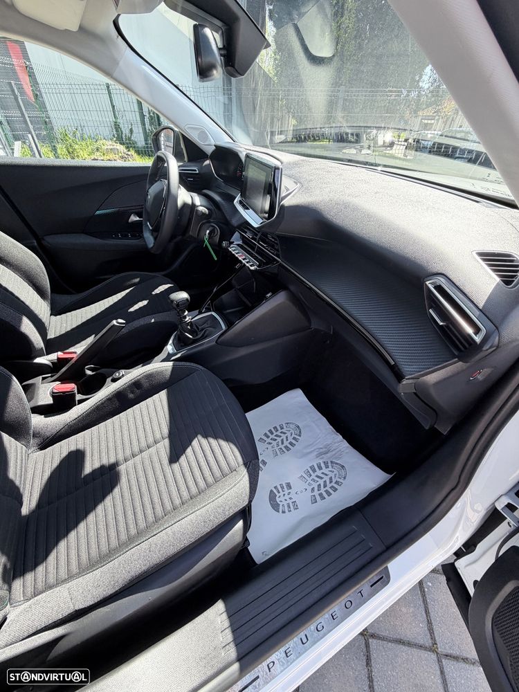 Peugeot 2008 BlueHDi 110 Allure - 25