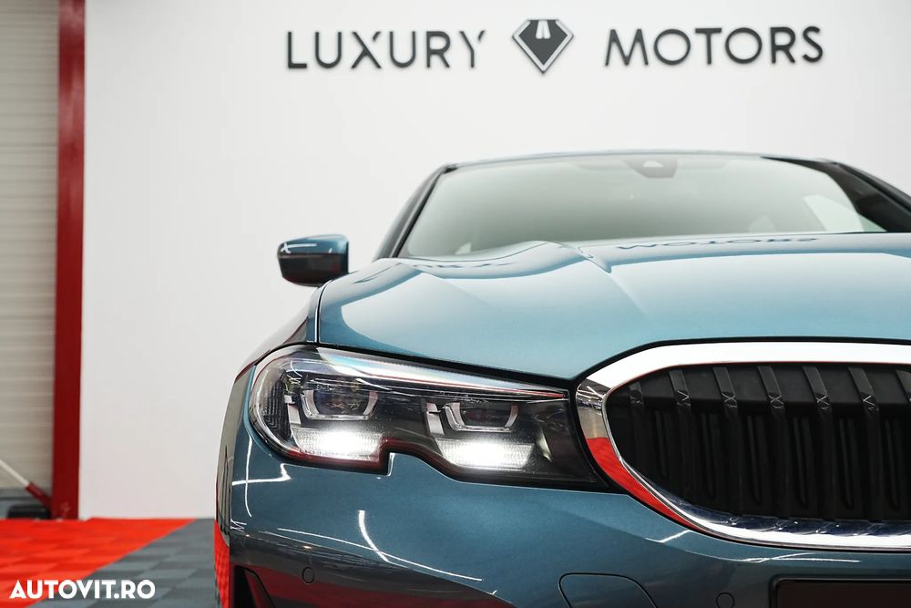 BMW Seria 3 330e Aut. Sport Line - 19