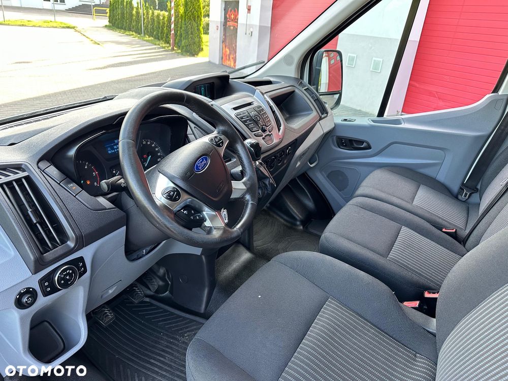 Ford Transit - 7