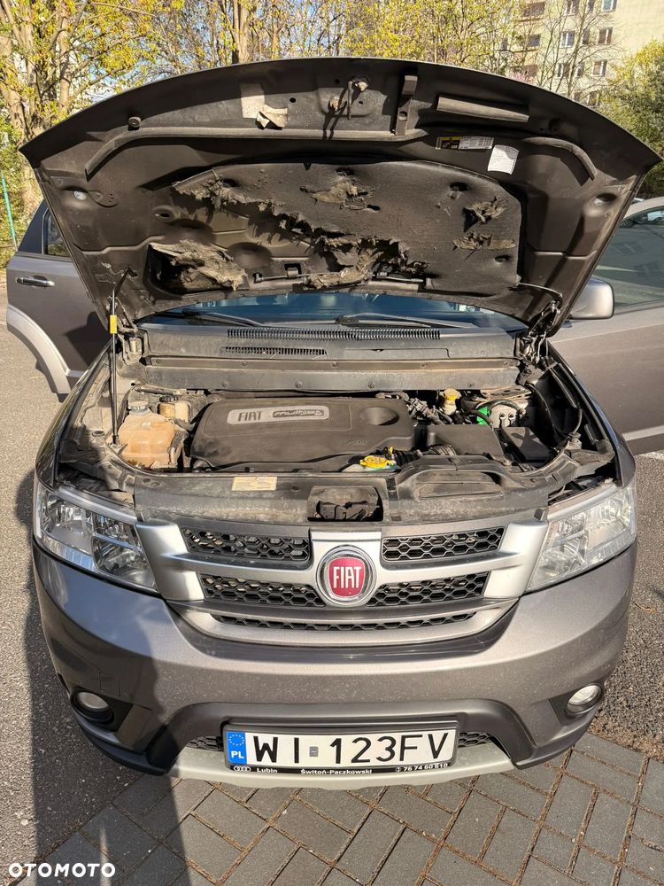 Fiat Freemont 2.0 Multijet Lounge AWD - 24