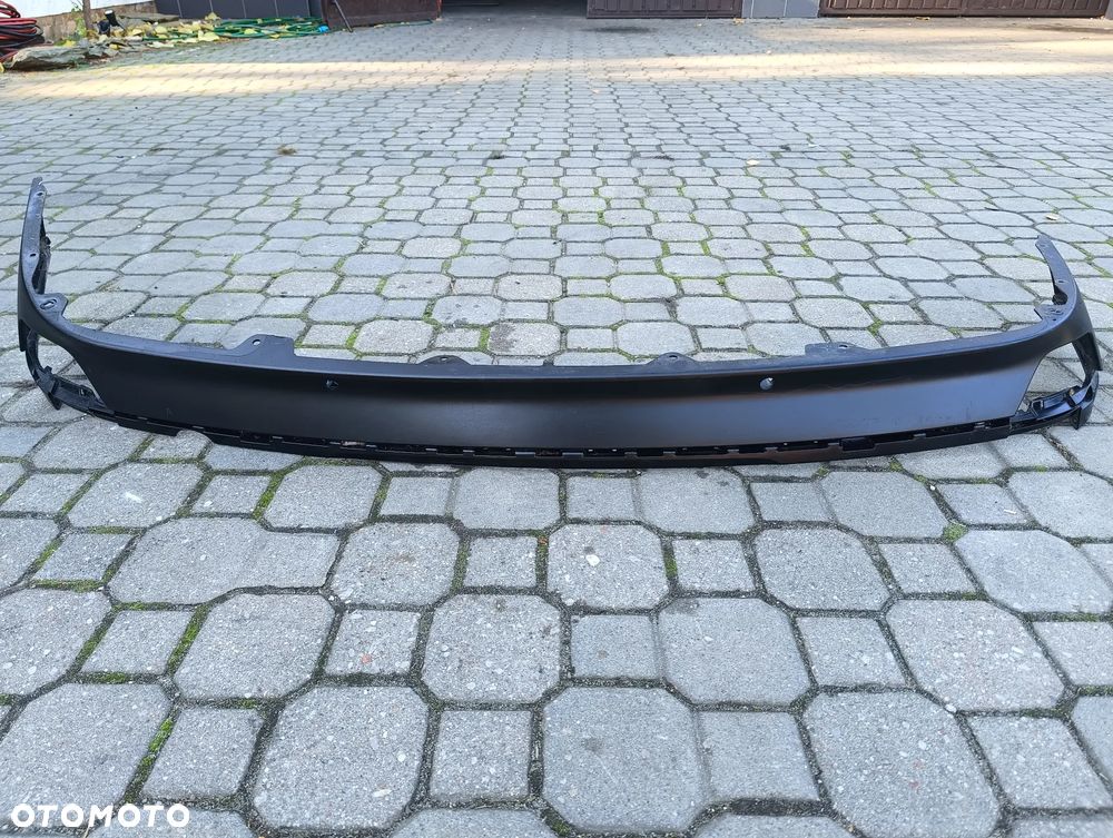 DOKŁADKA ZDERZAKA TYLNA RENAULT LAGUNA III HB - 1