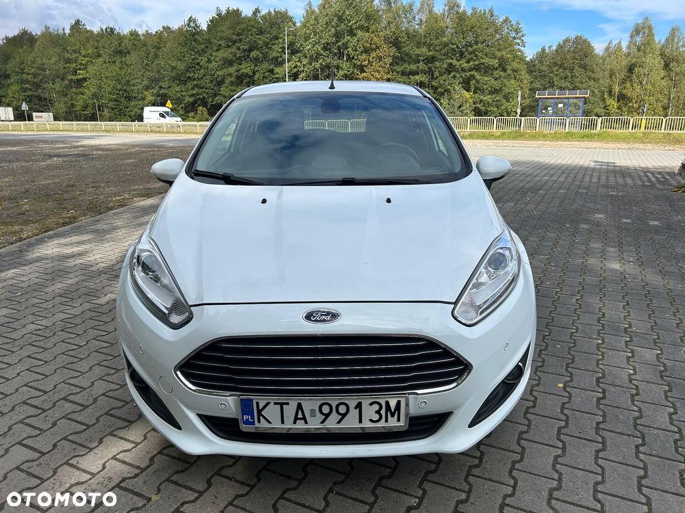 Ford Fiesta - 17
