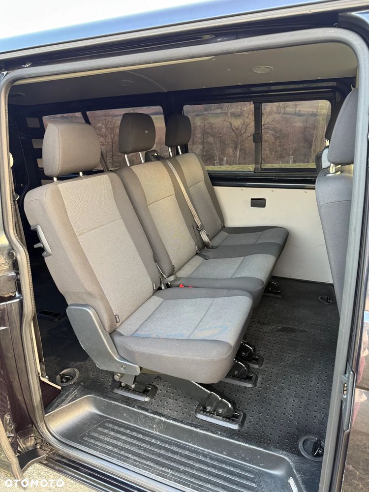 Volkswagen Multivan 2.0 TDI L2 Comfortline DSG - 9