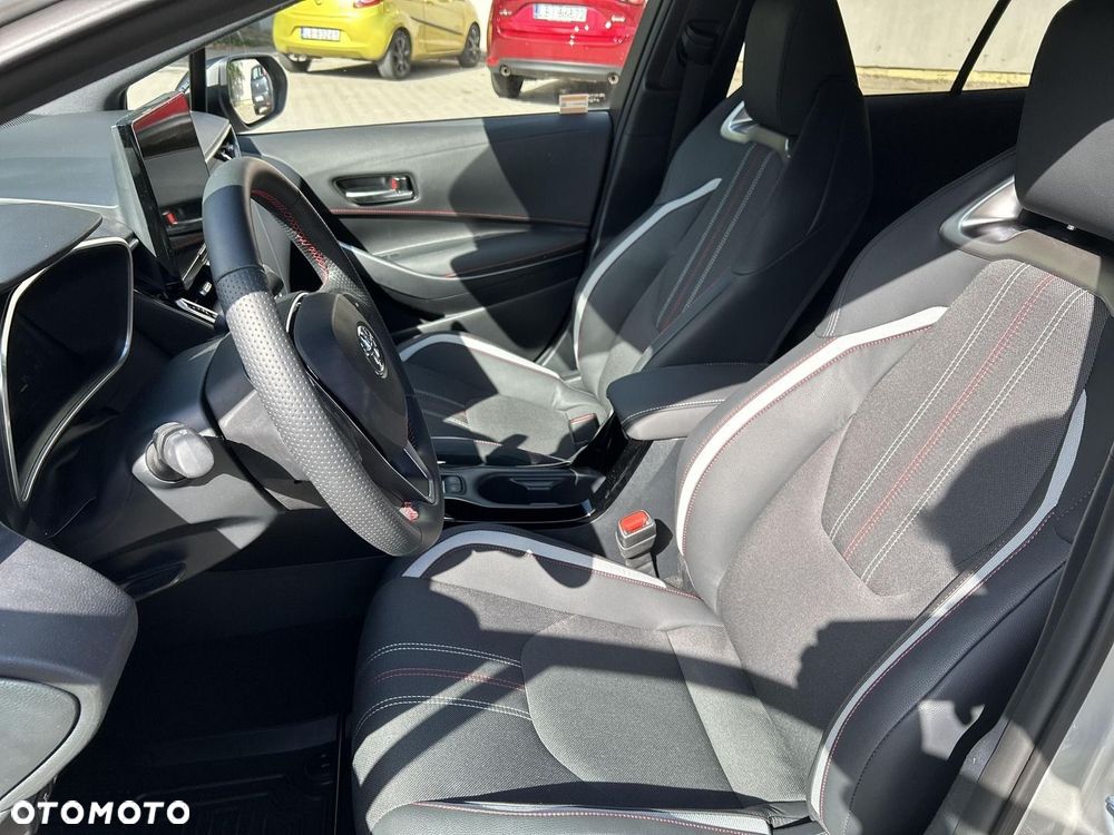 Toyota Corolla 1.8 Hybrid GR Sport Dynamic - 14