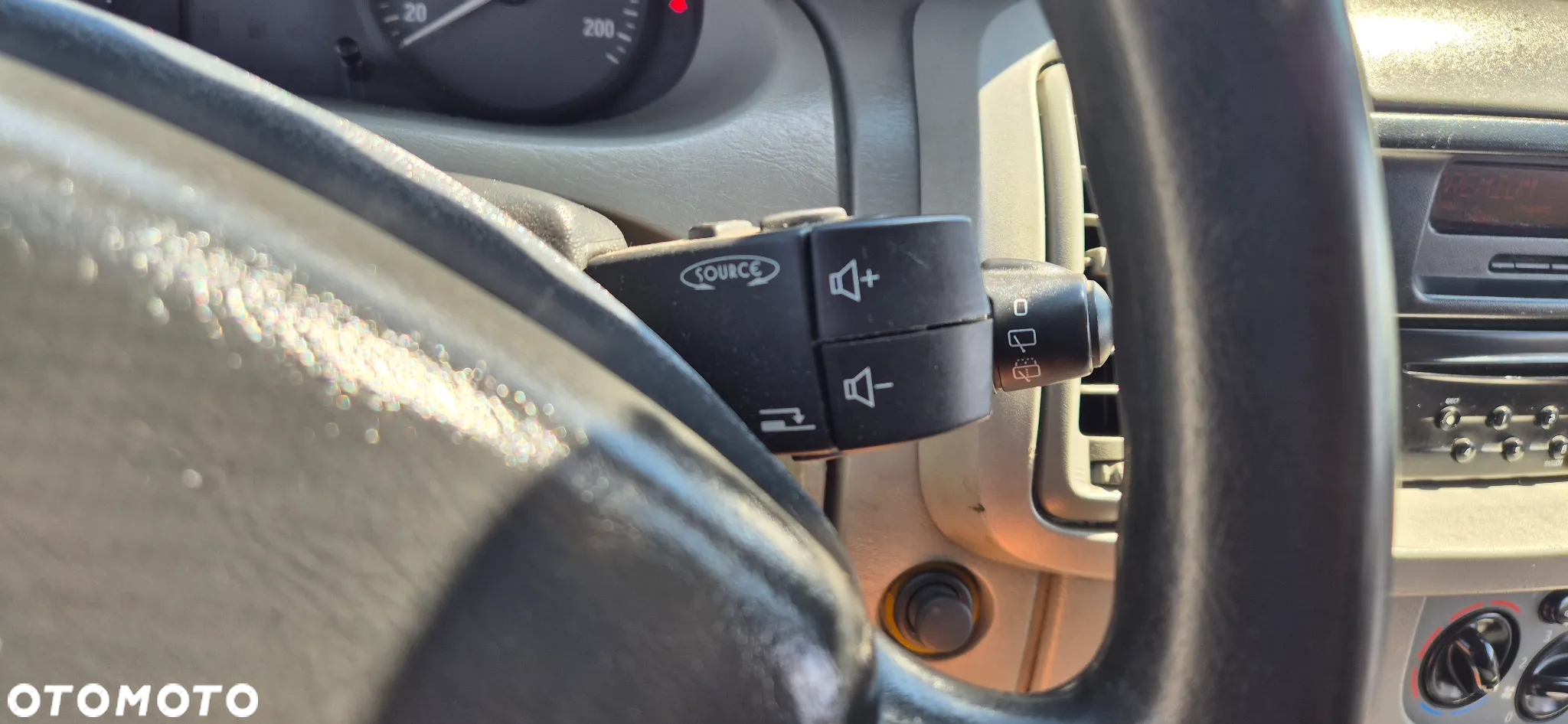 Renault Trafic L2H1 Pack Clim - 26