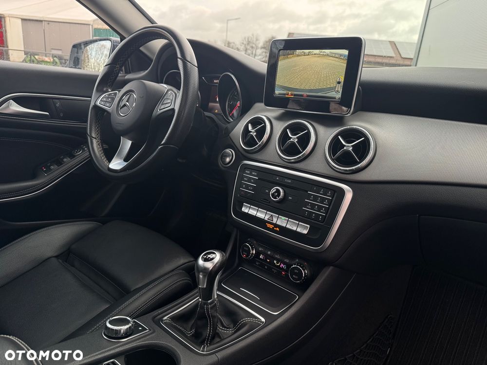 Mercedes-Benz CLA 180 d AMG Line - 7