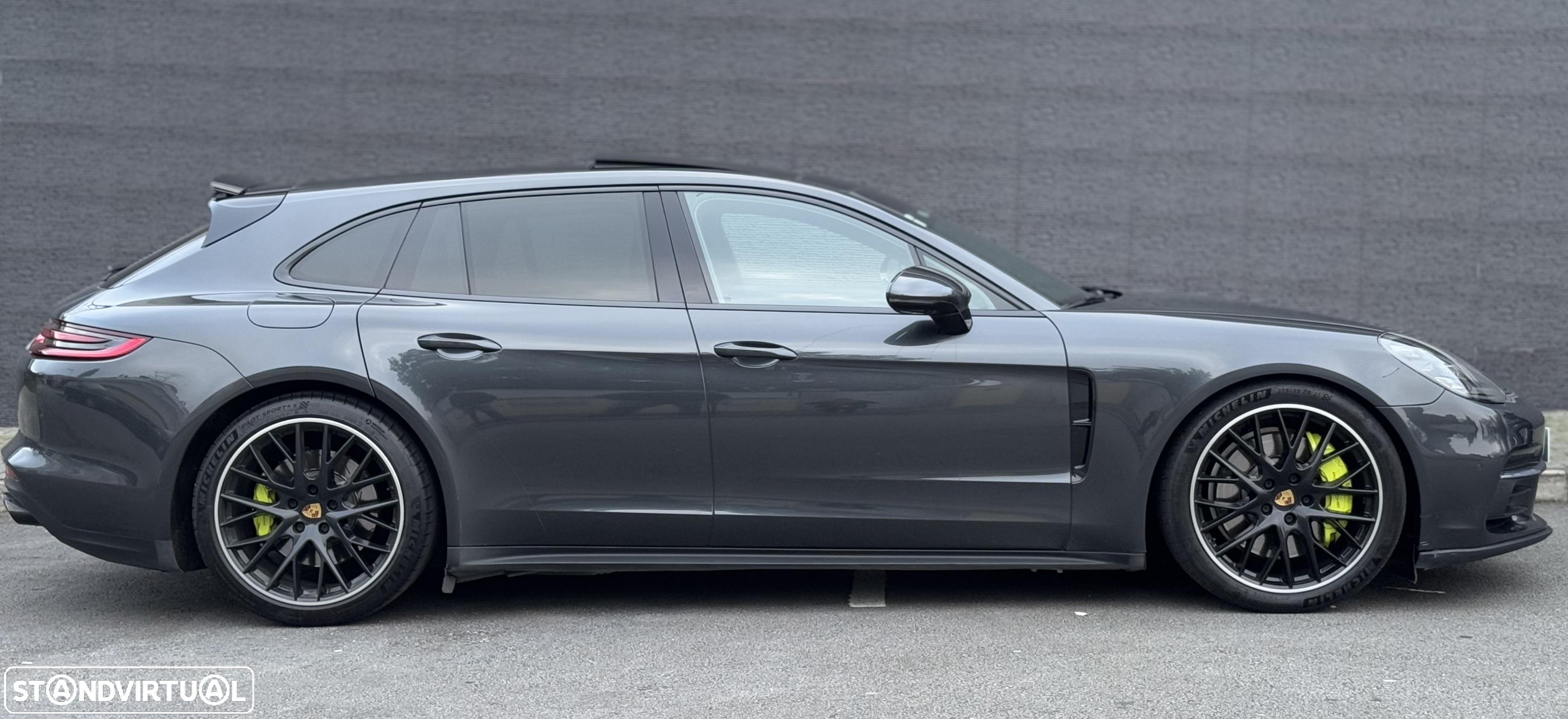 Porsche Panamera Sport Turismo 4 E-Hybrid - 7