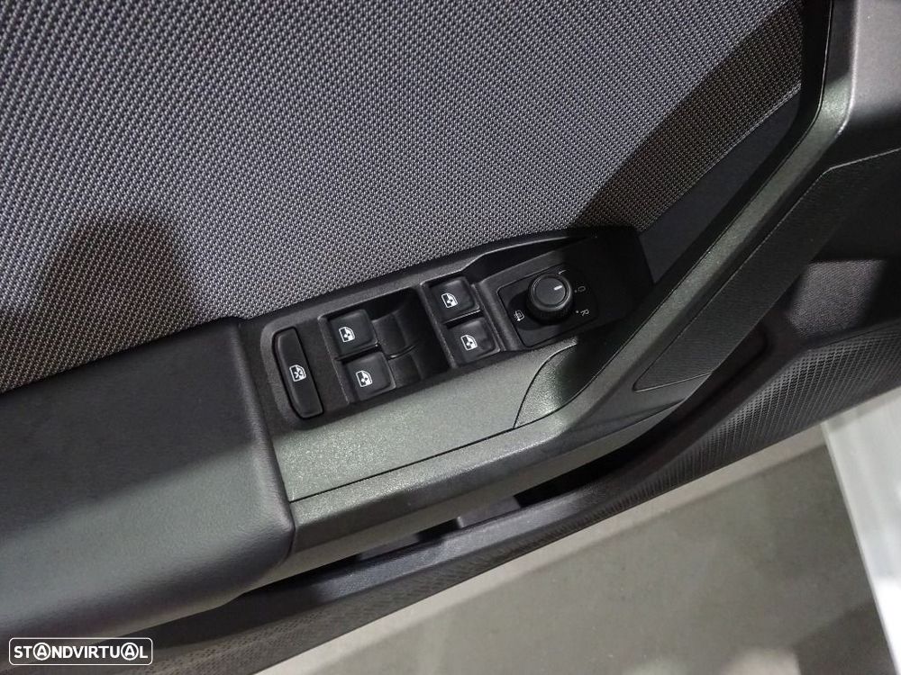 SEAT Leon 2.0 TDI Style - 9