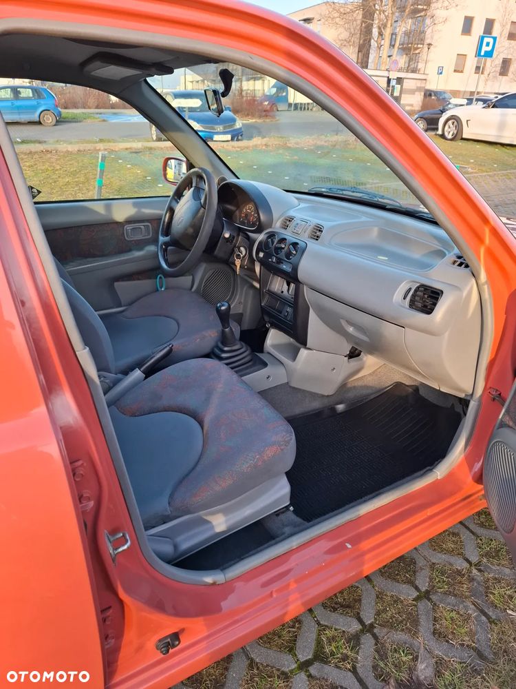 Nissan Micra - 9