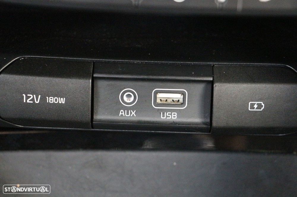Kia Ceed 1.4 T-GDI TX+SRF 7DCT — fotografia 35