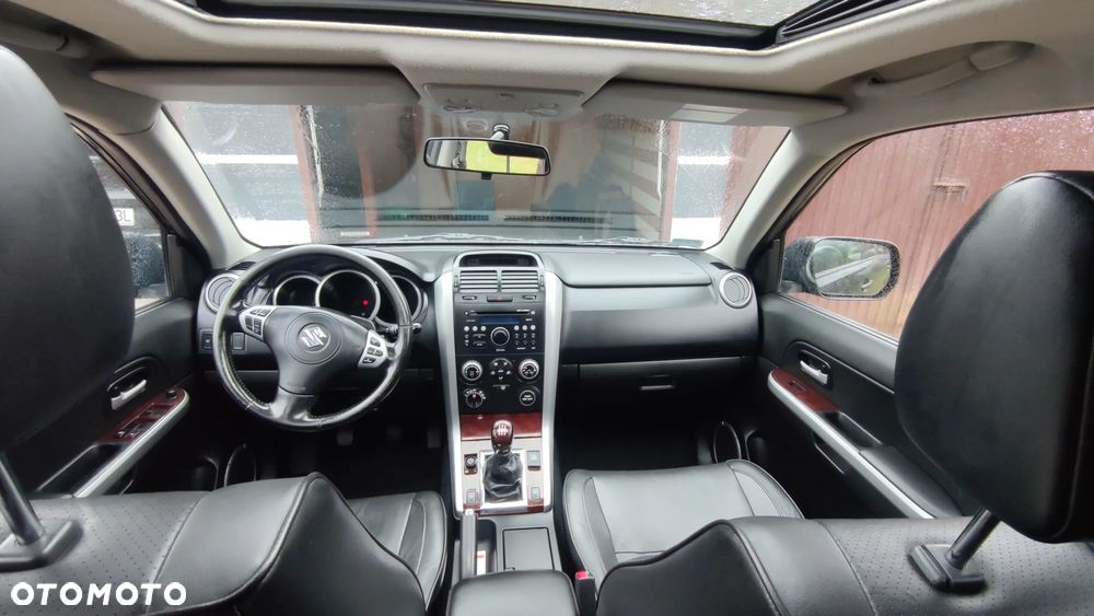 Suzuki Grand Vitara 1.9 DDiS De Luxe - 22