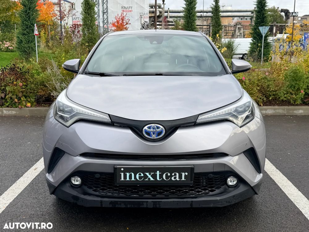 Toyota C-HR Lounge - 2