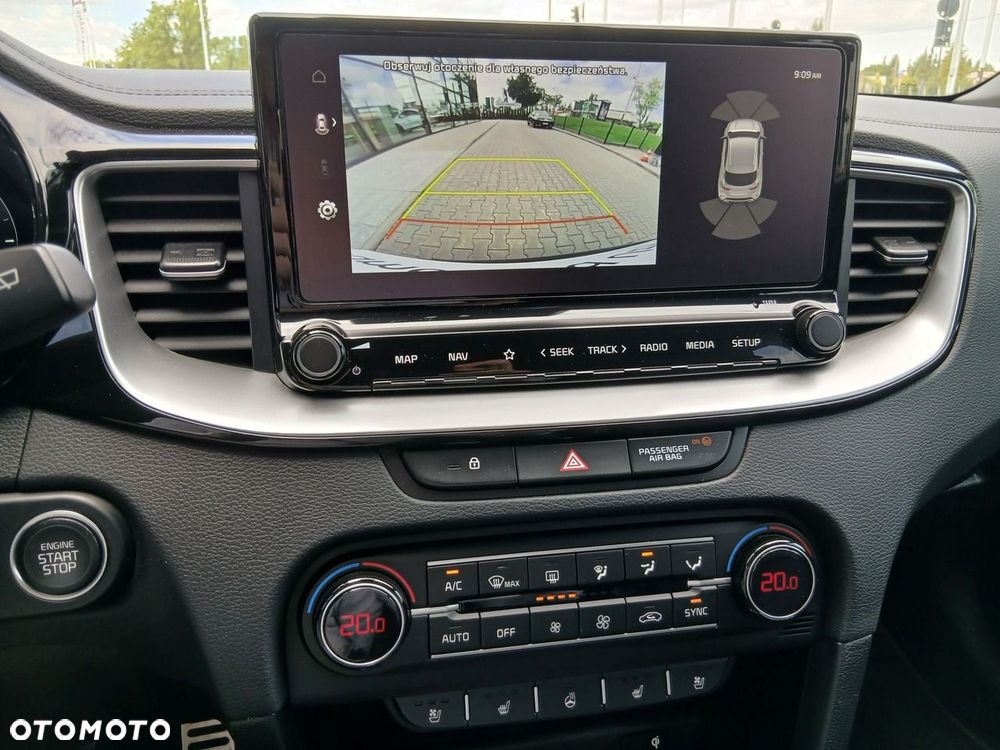 Kia XCeed 1.5 T-GDI Business Line DCT - 30