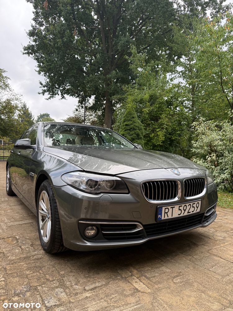 BMW Seria 5 528i xDrive Luxury Line - 18
