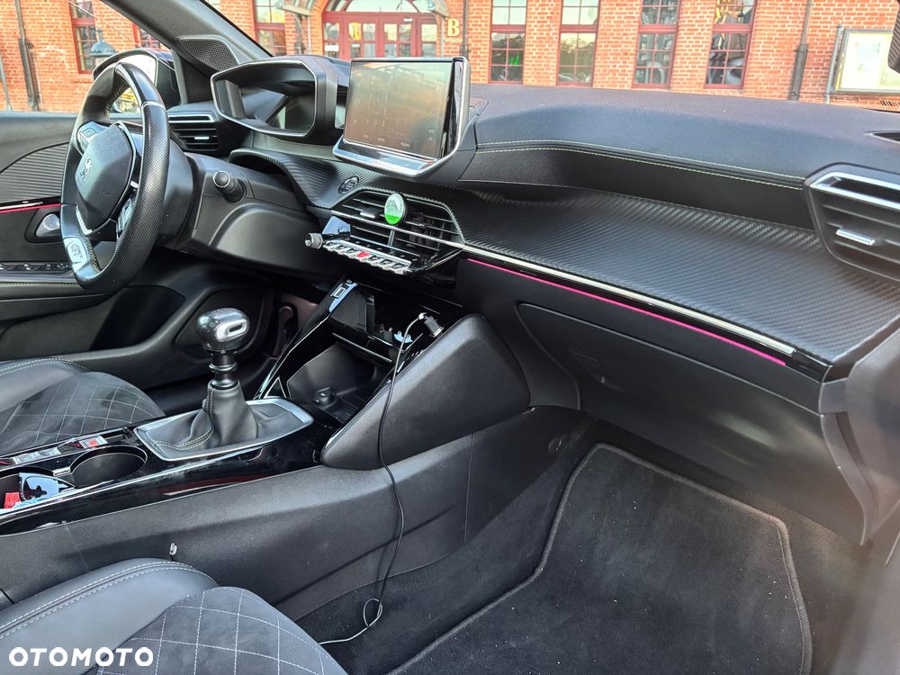 Peugeot 208 1.2 PureTech GT S&S - 14