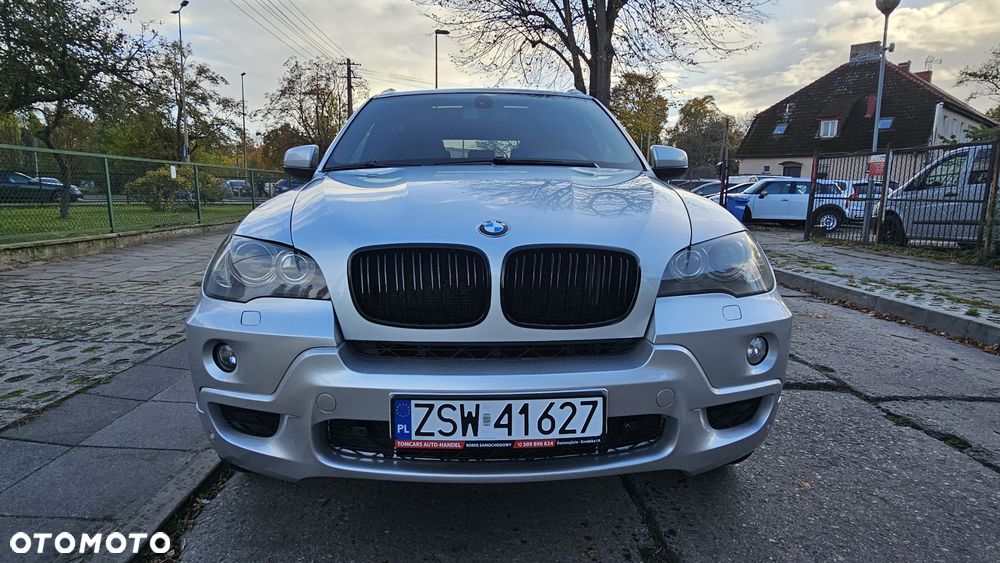 BMW X5 2009 photo 2