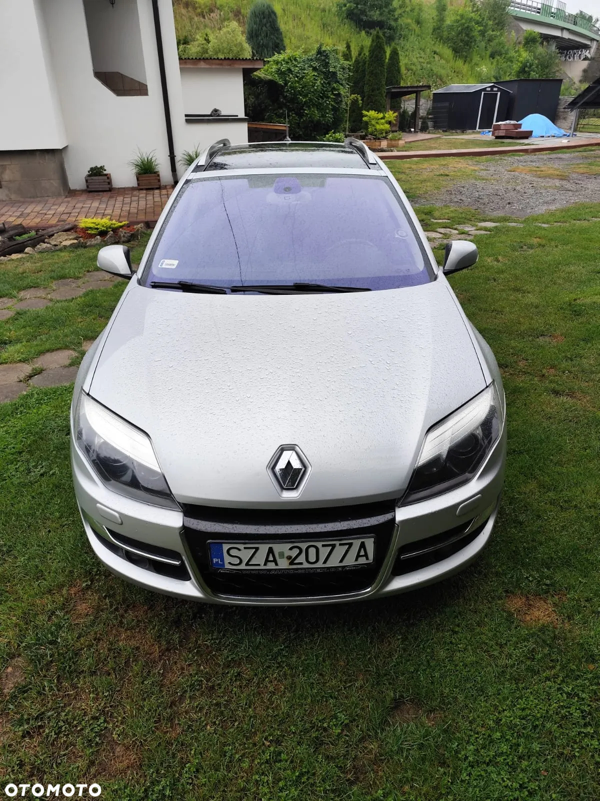 Renault Laguna 2.0 dCi Initiale ESM - 6