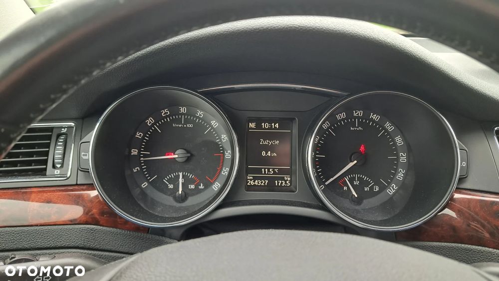 Skoda Superb 1.6 TDI Platinum - 11