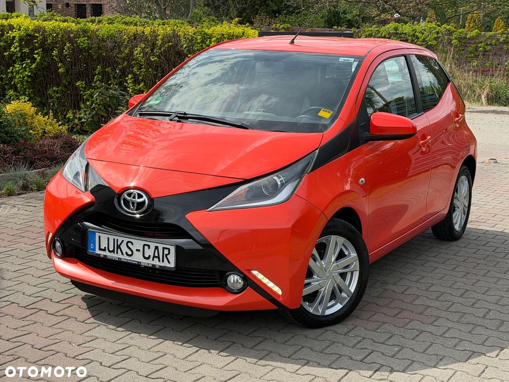 Toyota Aygo x-clusiv - 2