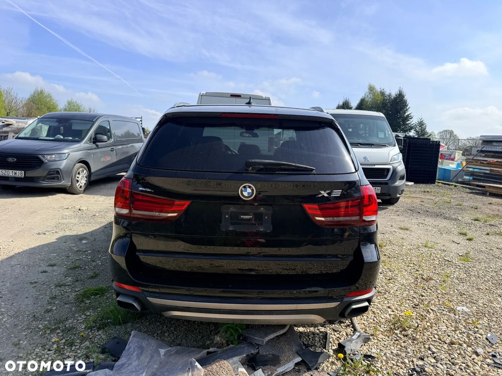 BMW X5 xDrive50i Sport-Aut - 4