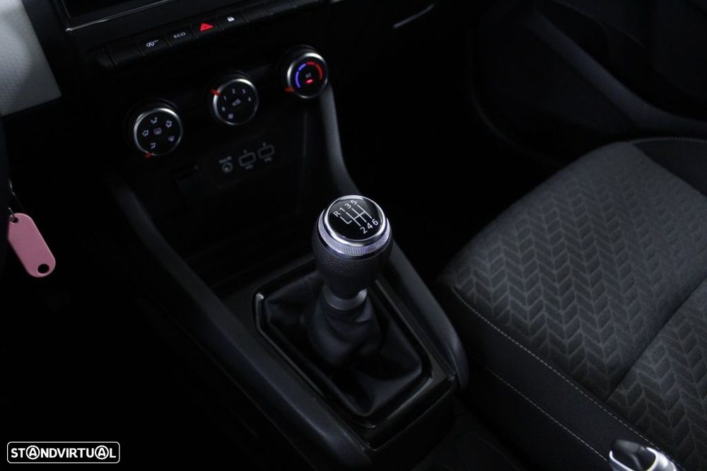 Renault Clio 1.0 TCe Evolution - 31