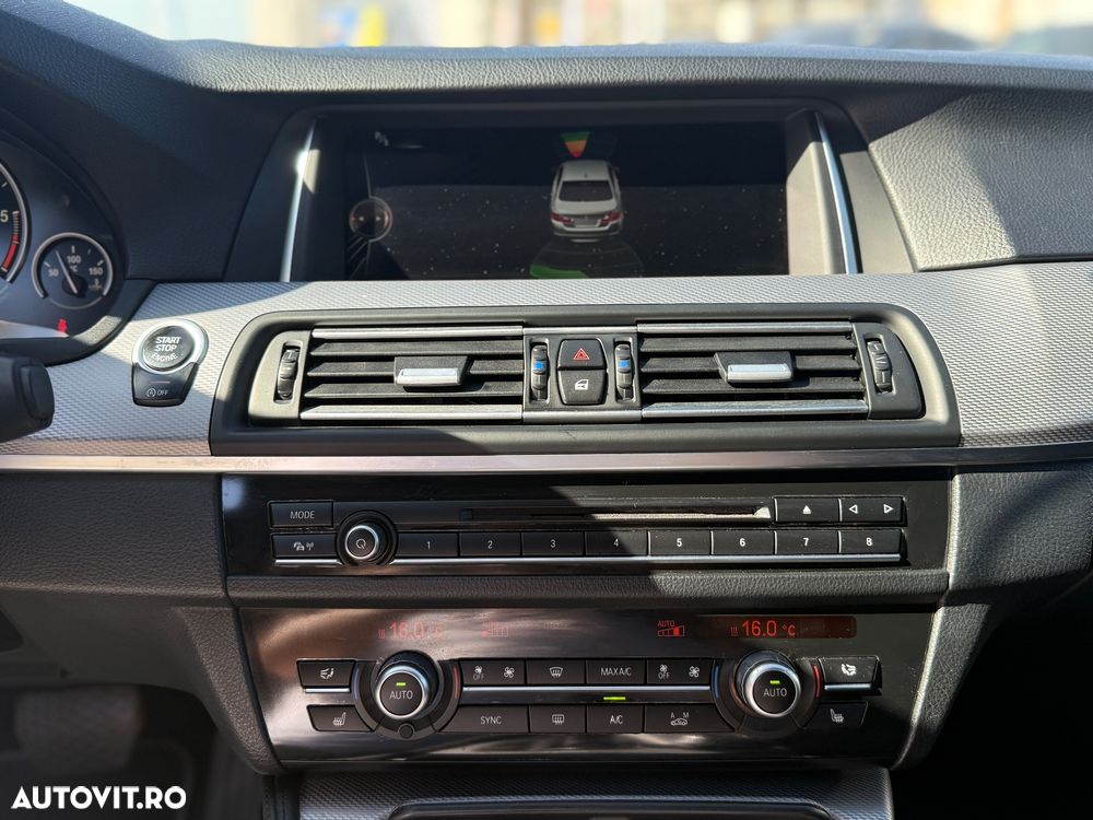 BMW Seria 5 530d xDrive AT - 9