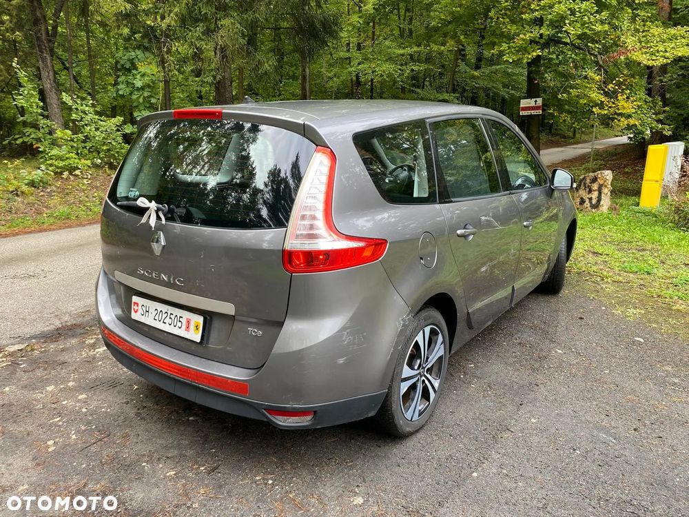 Renault Grand Scenic Gr 1.4 16V TCE Bose Edition - 4