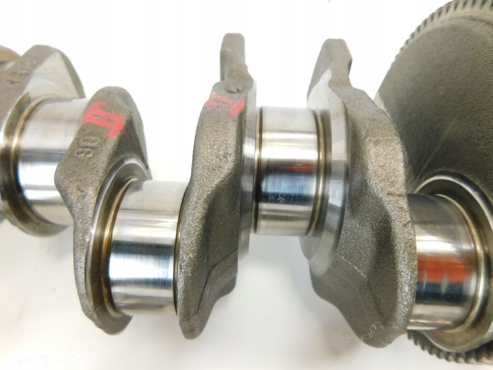 Wał korbowy nominalny panewki Citroen DS4 DS5 Aircross Peugeot 508 II 5008 - 10