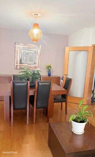 T2 totalmente mobilado e equipado. - Grande imagem: 3/9