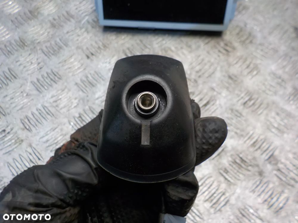 HYUNDAI IX35 ANTENA DACHOWA - 2