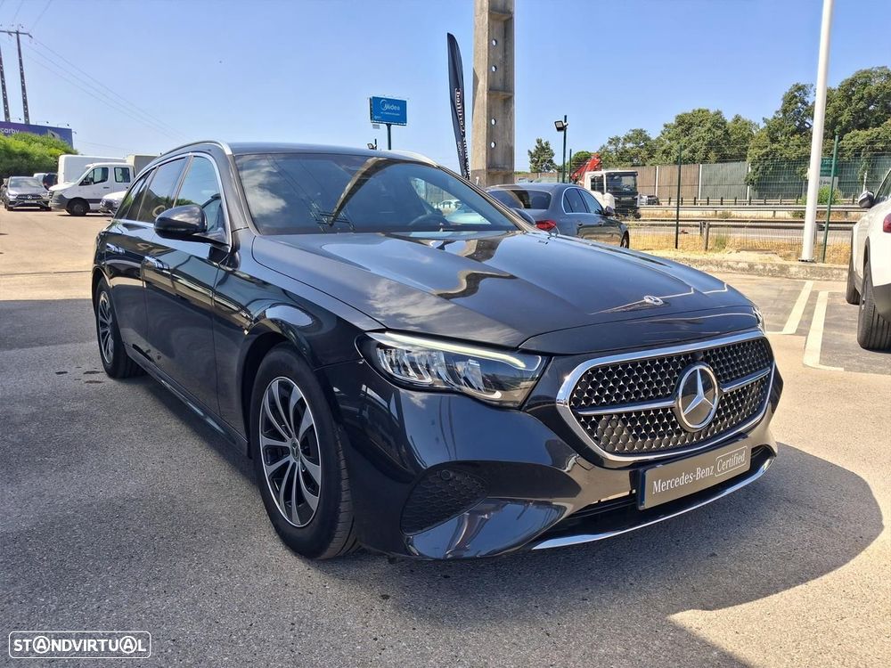Mercedes-Benz E 220 d Avantgarde - 4