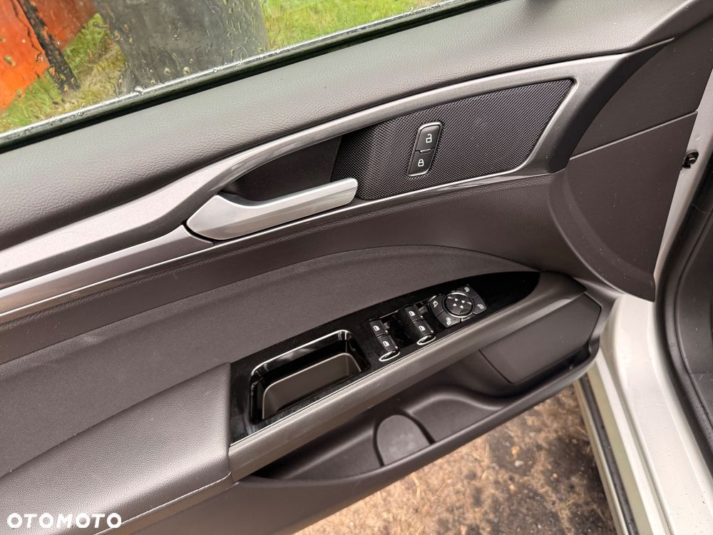 Ford Mondeo 2.0 EcoBlue Executive Plus - 32