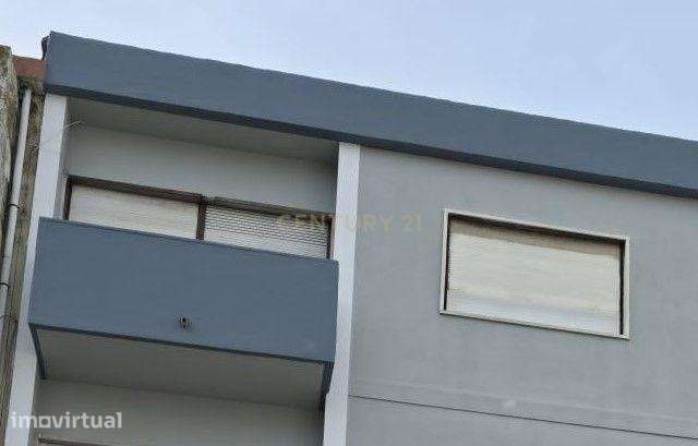 Olá, sou um jovial T2 no Barreiro - Grande imagem: 3/38
