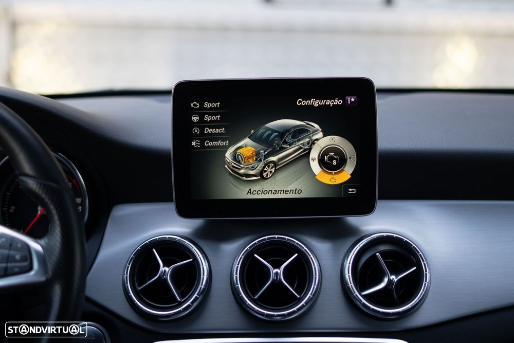 Mercedes-Benz CLA 180 d AMG Line - 26